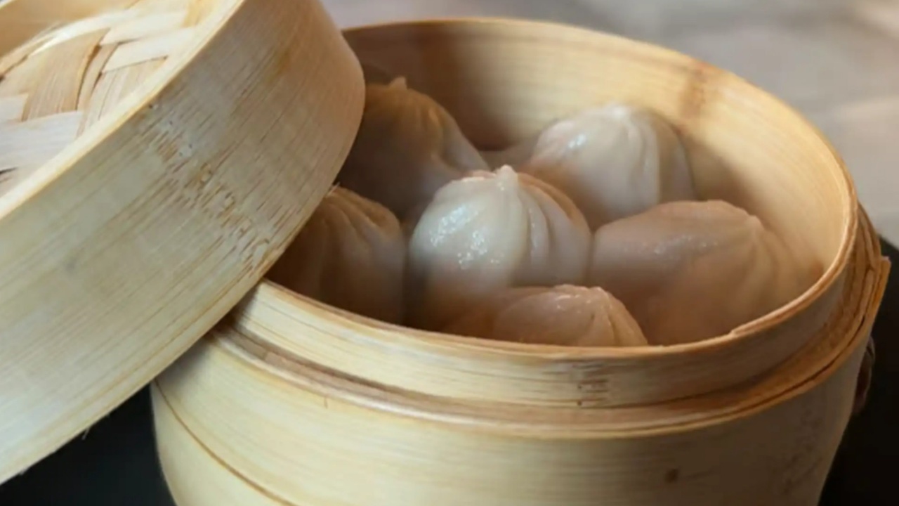 Spicy Pork Xiao Long Bao(6) — Hokkaido Ramen House Evansville